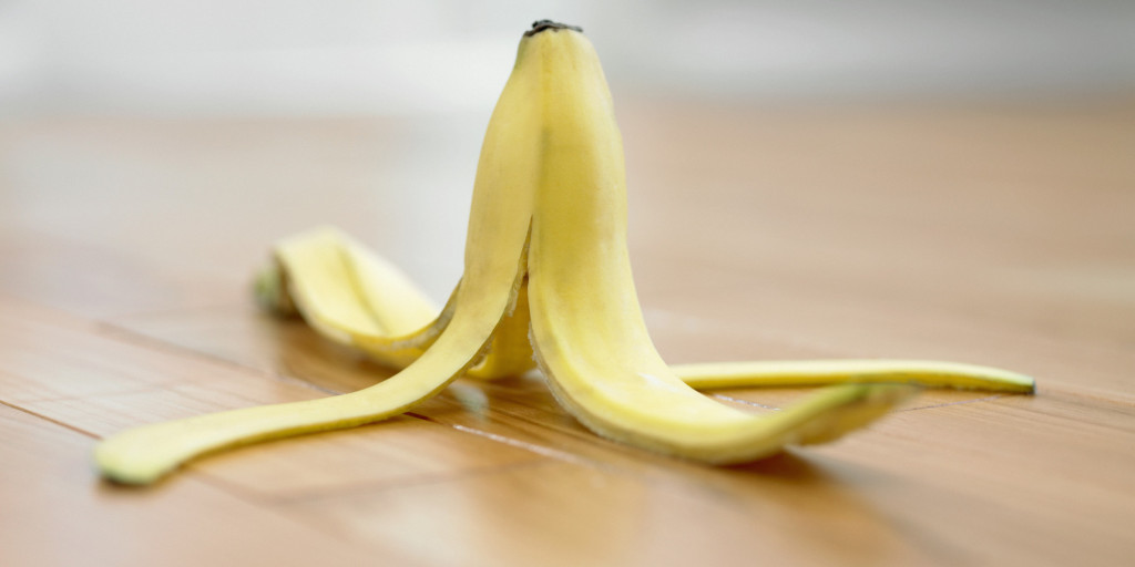 banana-peel-for-acne