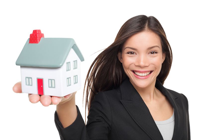 Real Estate Agent And Realtor Consider Advance Commissions