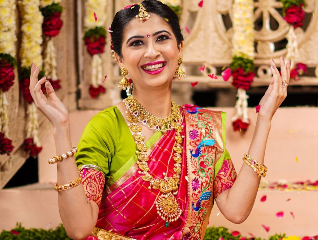 Indian Women Prefer Gold Jewelry